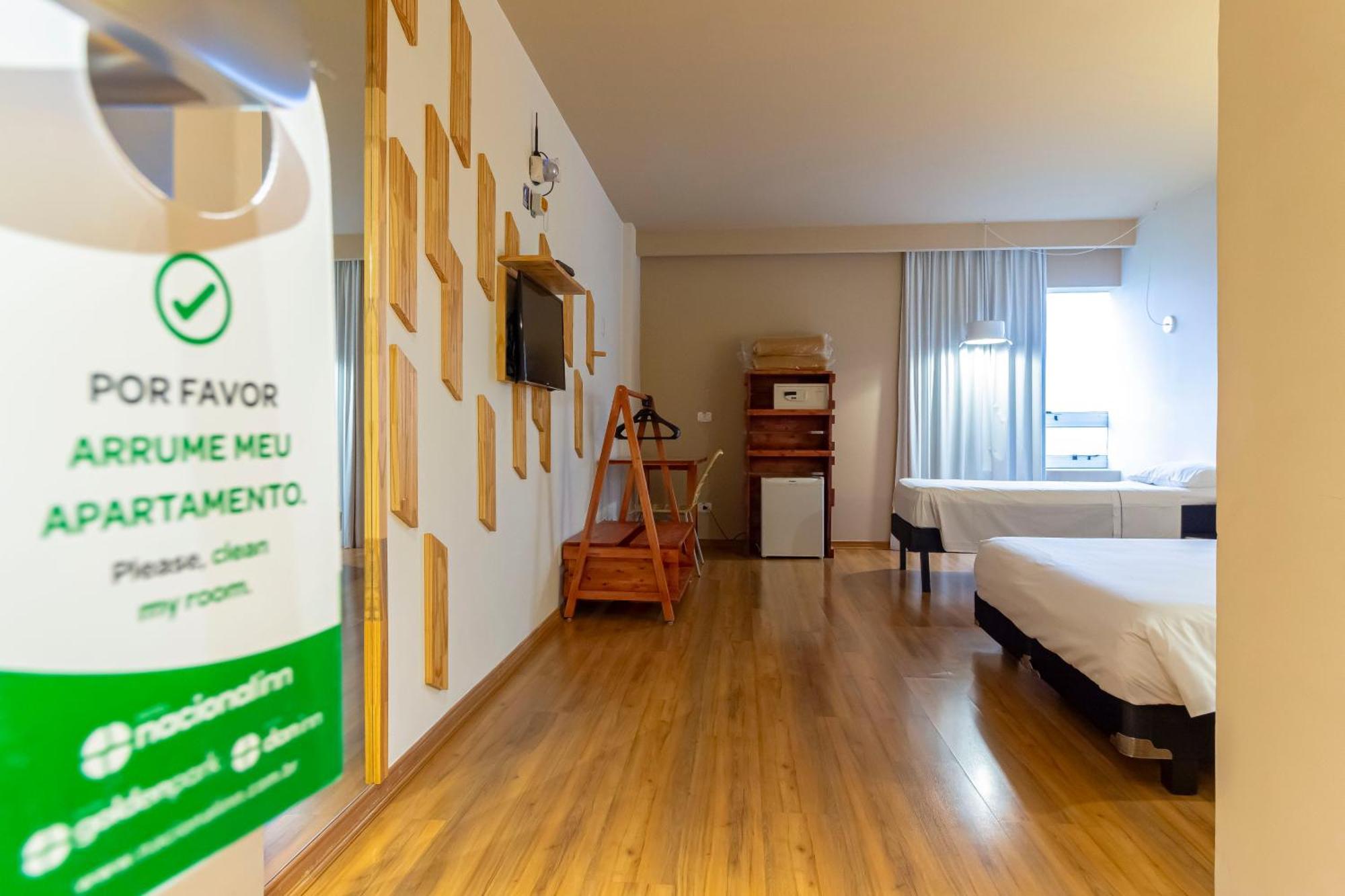 Hotel Nacional Inn Curitiba Santa Felicidade Экстерьер фото