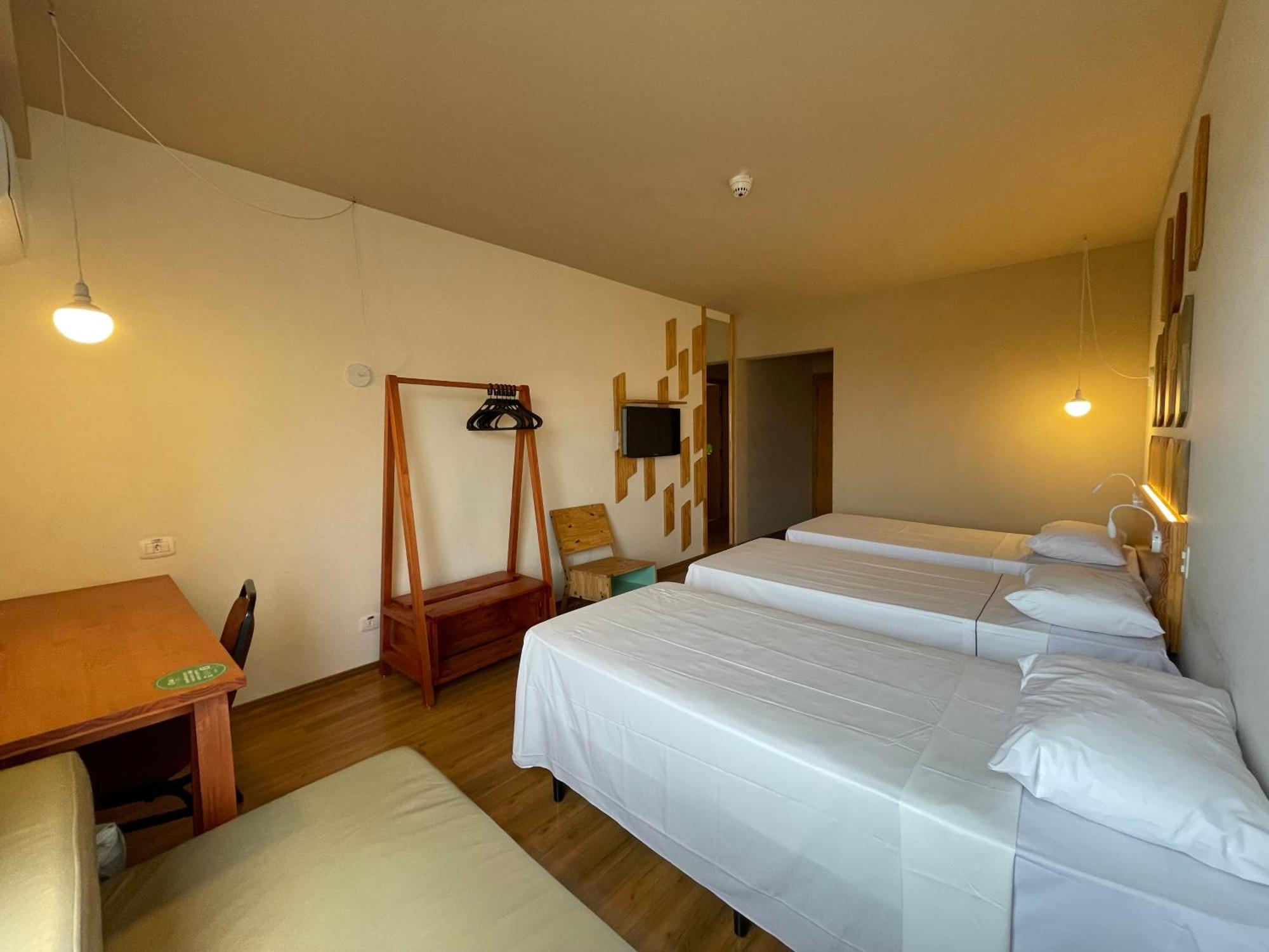 Hotel Nacional Inn Curitiba Santa Felicidade Экстерьер фото
