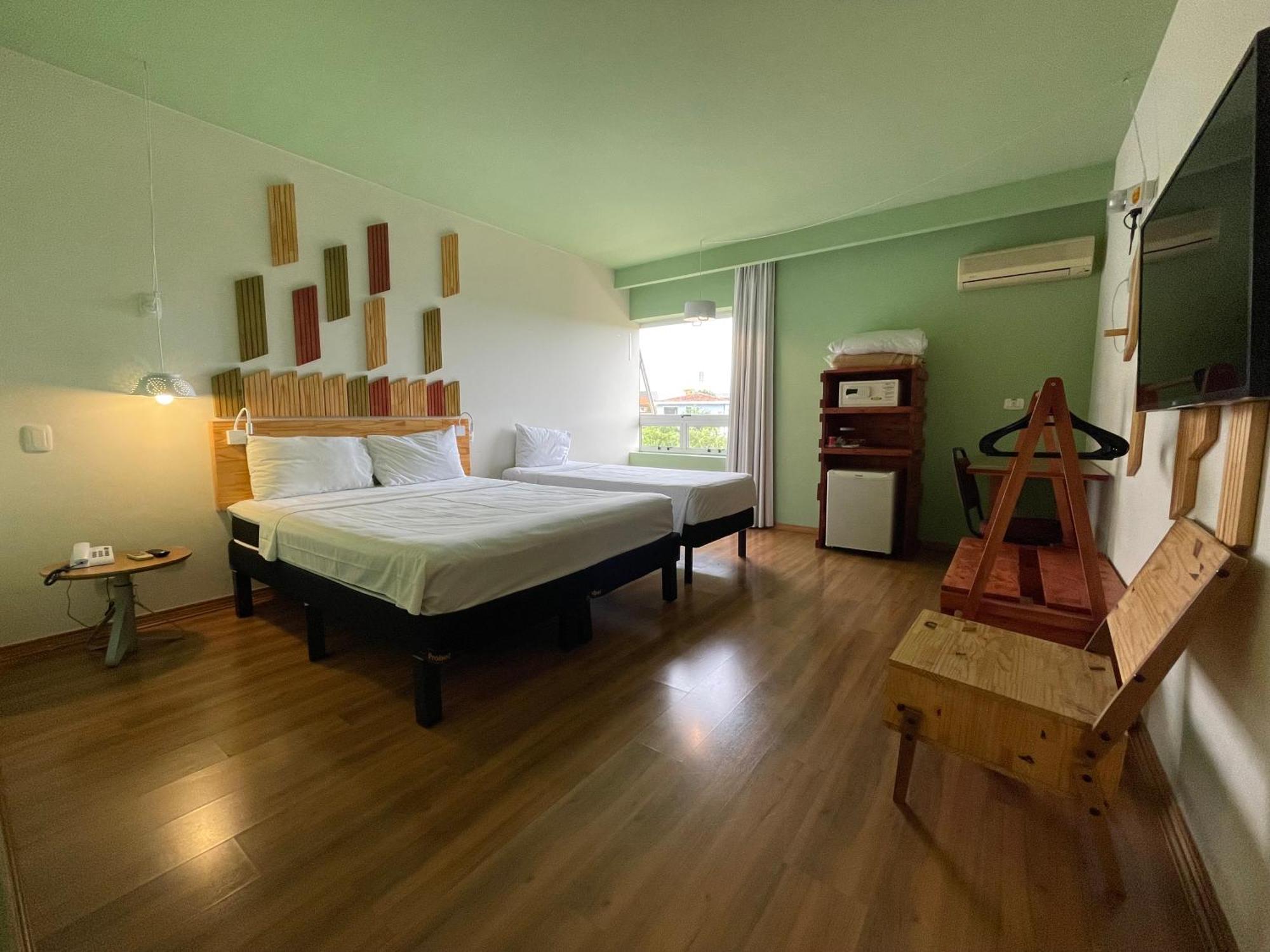 Hotel Nacional Inn Curitiba Santa Felicidade Экстерьер фото