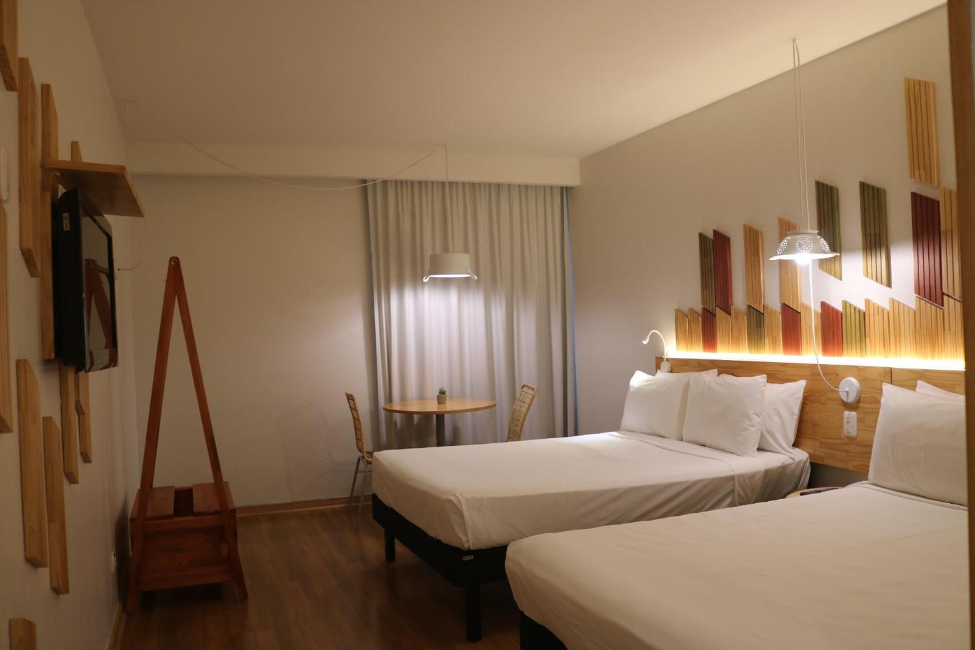 Hotel Nacional Inn Curitiba Santa Felicidade Экстерьер фото