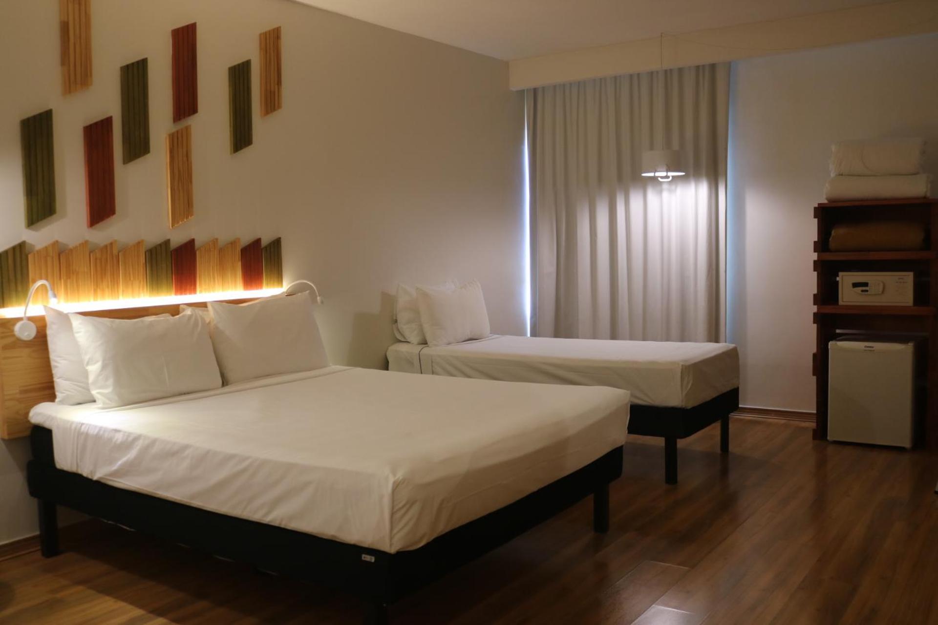 Hotel Nacional Inn Curitiba Santa Felicidade Экстерьер фото