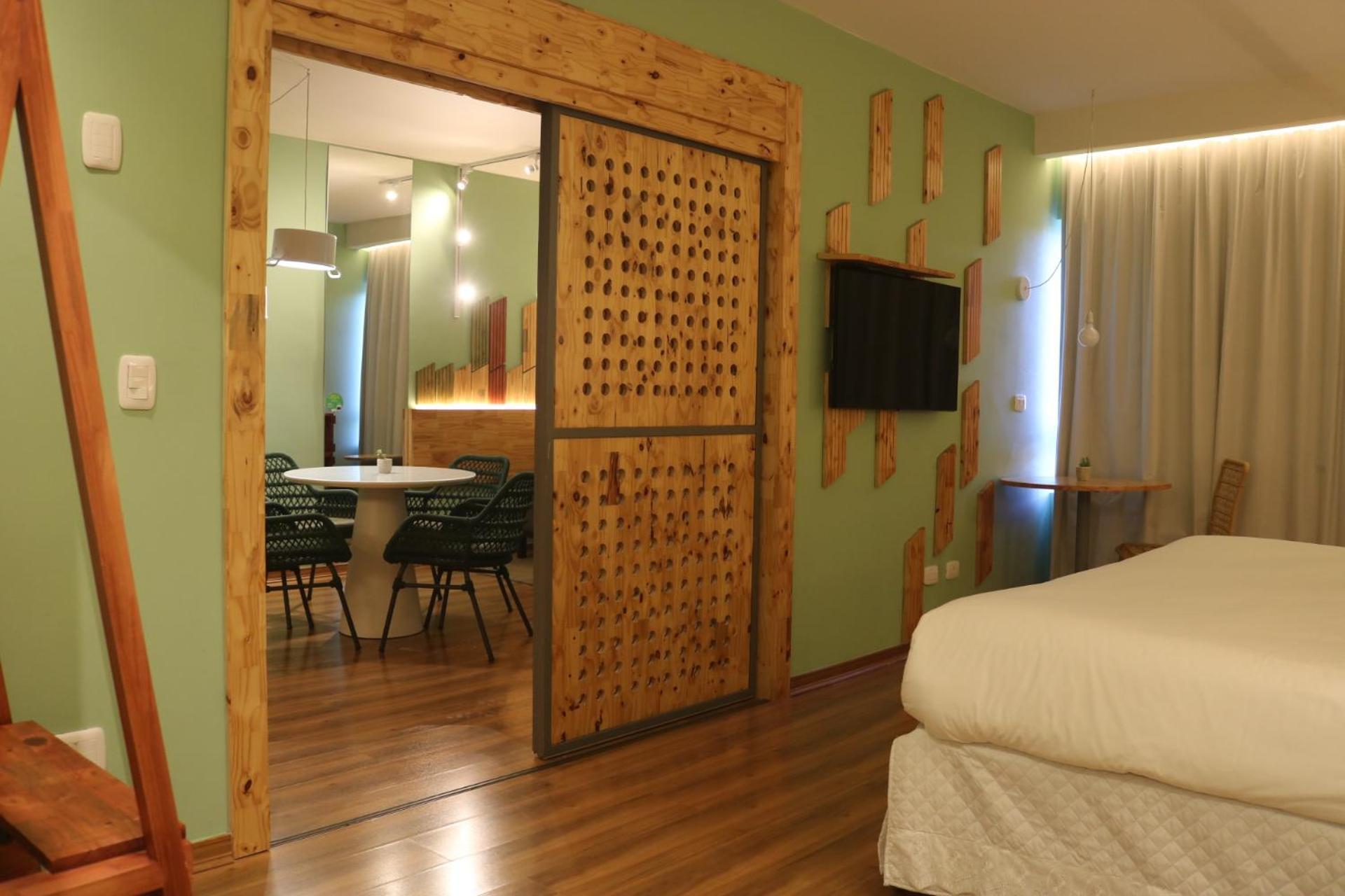 Hotel Nacional Inn Curitiba Santa Felicidade Экстерьер фото